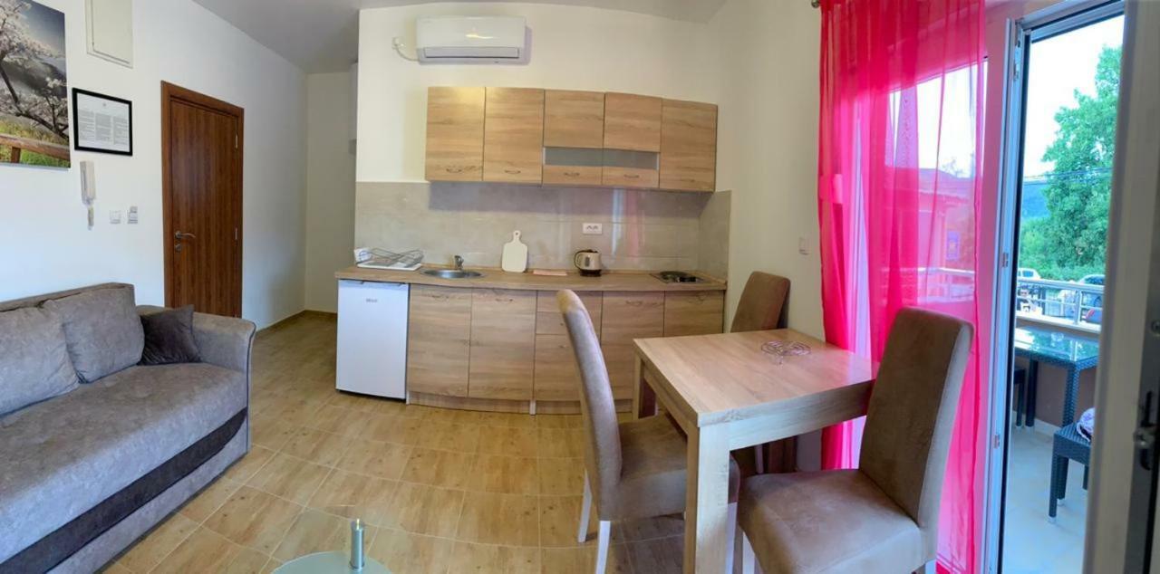 Apartmani Gaga تيفات المظهر الخارجي الصورة